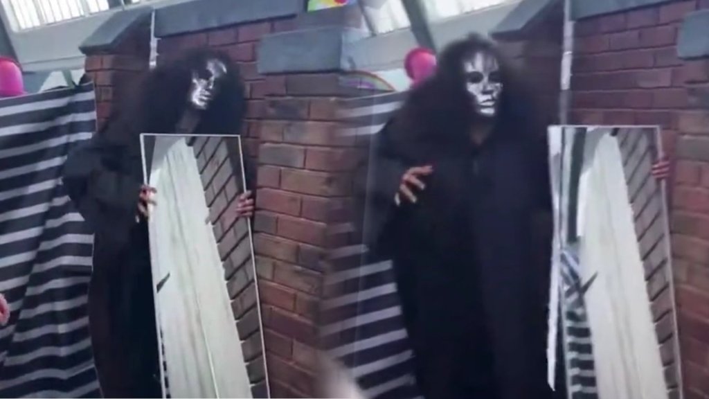 Willy Wonka Experience "The Unknown"