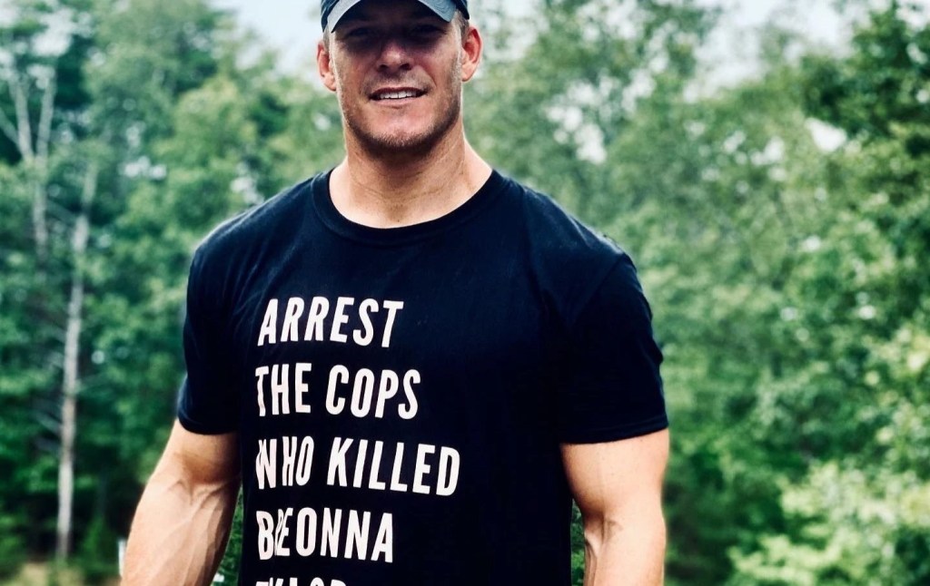 Fraternal Order of Police Reacts to Alan Ritchson’s ‘Reacher’ Comment on Police&nbsp;Conduct