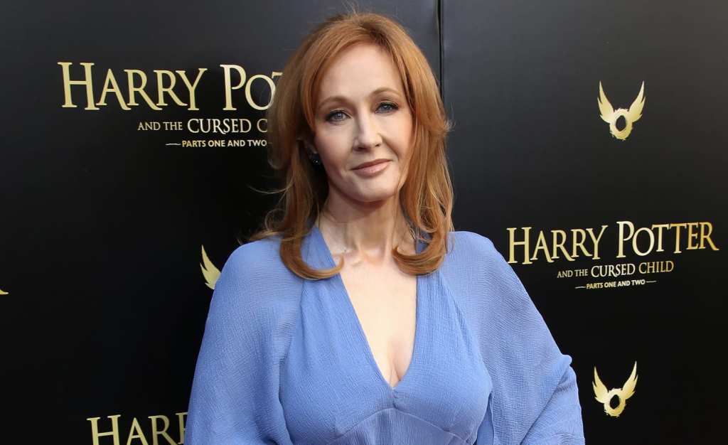 J.K. Rowling Amid Controversy Over “Arrest Me” Challenge/Will Harry Potter Series Be Affected?!