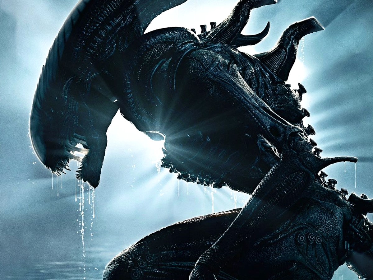 Two New Total Film Magazine Covers Unveil the Terrifying Xenomorph from ALIEN:&nbsp;ROMULUS